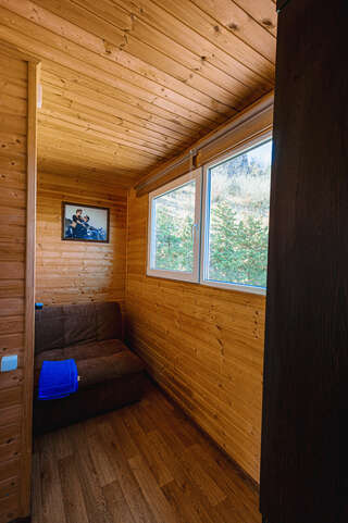 Гостиница Сальвадор Партенит Трехместный номер с общей ванной комнатой-4