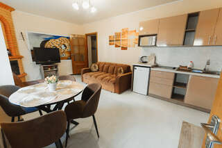 Гостиница Сальвадор Партенит Люкс с 2 спальнями-1