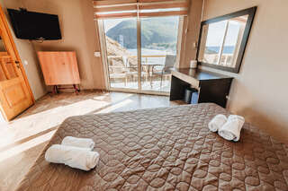 Гостиница Сальвадор Партенит Люкс с видом на море-3